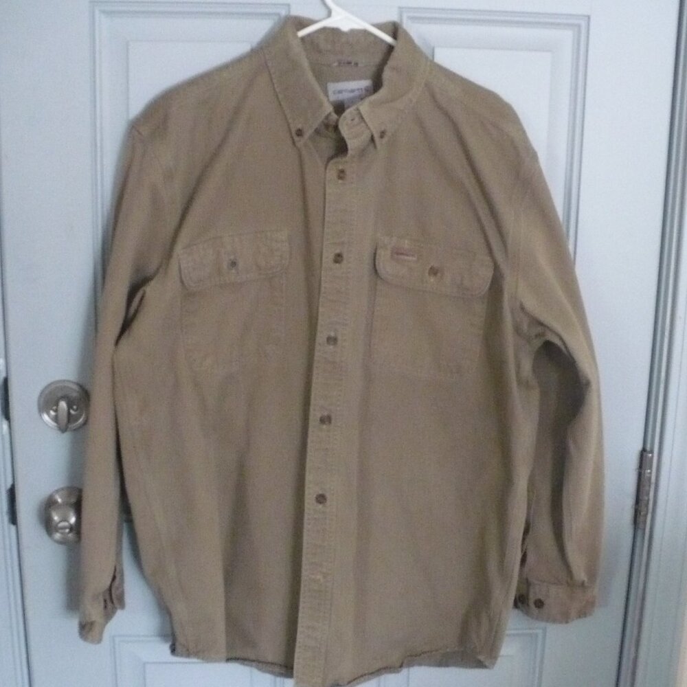 Men's Size L Carhartt Work Shirt New Without Tags